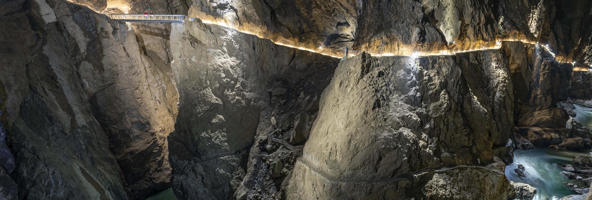 Kjer so doma Škocjanske jame - Unesco svetovna dediščina.