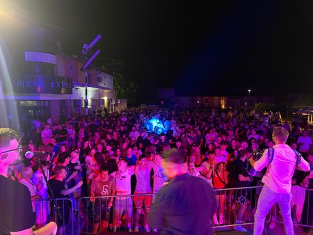 »Skupnostno povezani praznujemo skupaj«