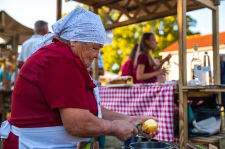 Alenfra_Koncert_Jure-Pockaj__Z6A7205_splet