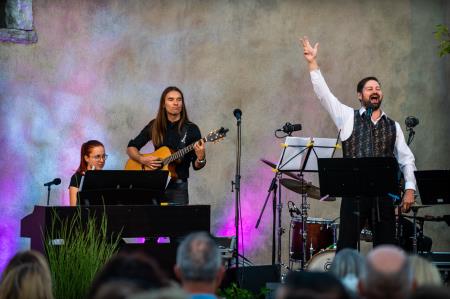 Alenfra_Koncert_Jure-Pockaj__Z6A7771_splet