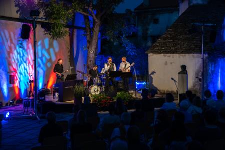 Alenfra_Koncert_Jure-Pockaj__Z6A8126_splet