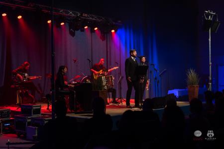 Koncert-Pockaj_2022-03-19_Alenfra__Z6A7738_manjse-logo