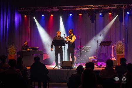 Koncert-Pockaj_2022-03-19_Alenfra__Z6A7776_manjse-logo