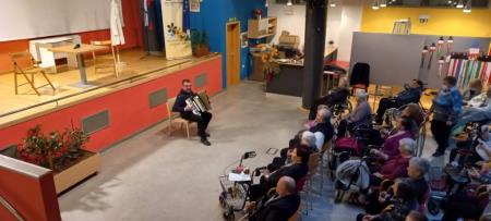 Harmonikar-Ivan-Sustar-1024x461