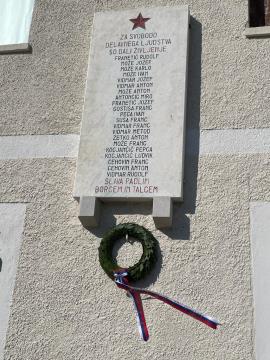 d5a795de-7b1a-433e-8801-0fc10a298ada