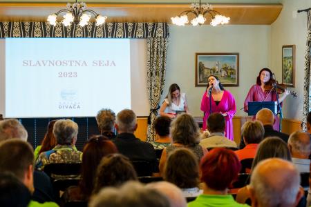 O-Divaca_SSeja_BeGR8-Media__7IV0678_manjse