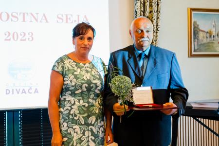 O-Divaca_SSeja_BeGR8-Media__7IV0796_manjse