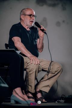 O-Divaca_Poklon-2023_BeGR8-Media__7RV7125_vecje_logo