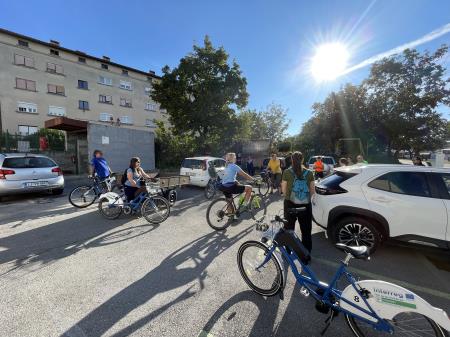 Na kolo za zelen svet in moder planet 