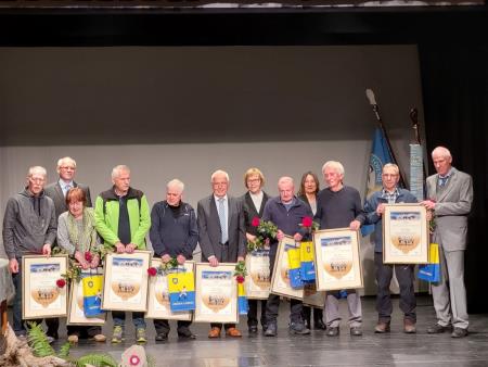 Mirjam Frankovič Franetič je prejemnica svečane listine Planinske zveze Slovenije