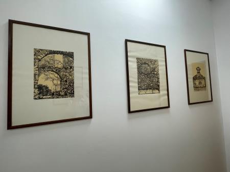 Novo razstavljene grafike Stojana Zafreda v prostorih občinske uprave