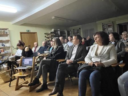 PREDSTAVITEV PROJEKTA MUZEJ PREVOZNIŠTVA IN TOVORNIŠTVA V KRAJEVNI SKUPNOSTI SENOŽEČE