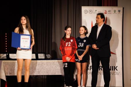 SportnikLeta23-48