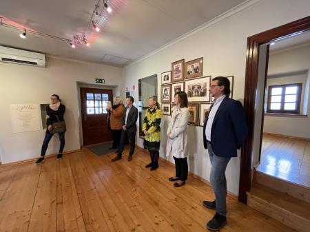 Podpis pogodbe za zgodovinske raziskave - projekt Muzej prevozništva in tovorništva