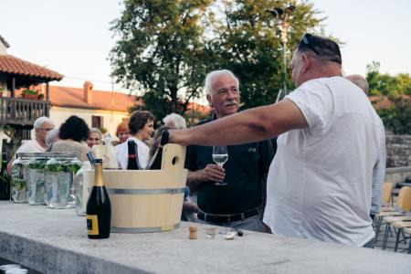 449641509_388582647565204_5681886131133679617_n