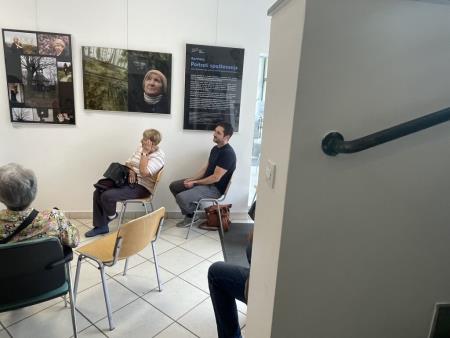 b052840f-bdcc-47bc-bb8a-678b08ada1b9