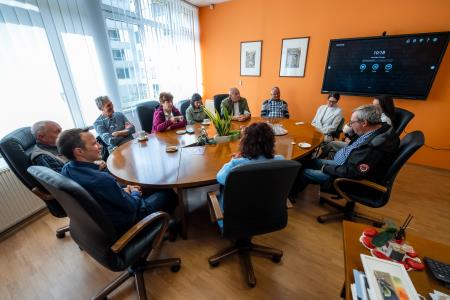 TM_2024-09-19__7RV8446