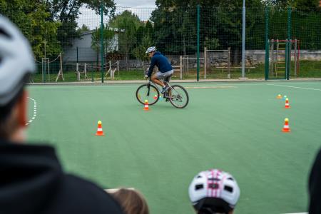 TM_2024-09-20__7RV8810