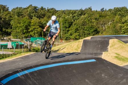 TM_2024-09-20__7RV9686