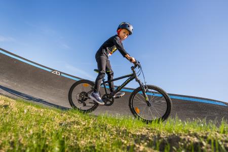 TM_2024-09-20__7RV9954