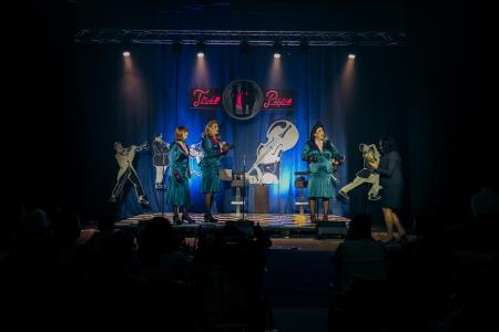 O-Divaca_Trio-pupe__7RV9627_BeGR8-Media_manjse