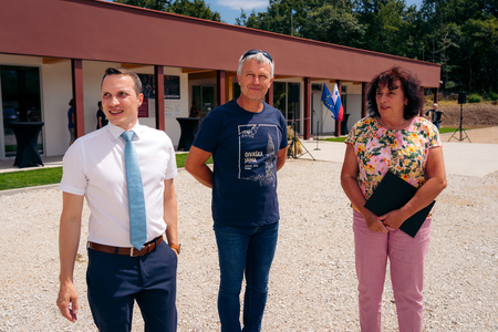 Otvoritev_Divaska-jama__7RV3432_BeGR8-Media_manjse