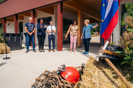 Otvoritev_Divaska-jama__7RV3695_BeGR8-Media_manjse