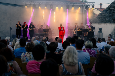 O-Divaca_Seja-koncert__7RV5804_BeGR8-Media_manjse