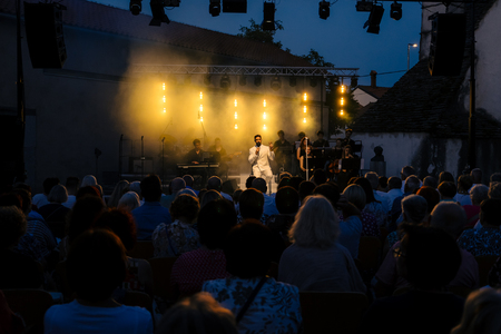 O-Divaca_Seja-koncert__7RV5921_BeGR8-Media_manjse