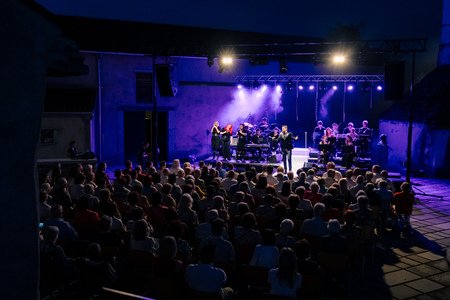 O-Divaca_Seja-koncert__7RV6080_BeGR8-Media_manjse