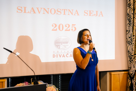 O-Divaca_Seja-koncert__7RV4850_BeGR8-Media_manjse