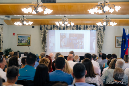 O-Divaca_Seja-koncert__7RV5019_BeGR8-Media_manjse