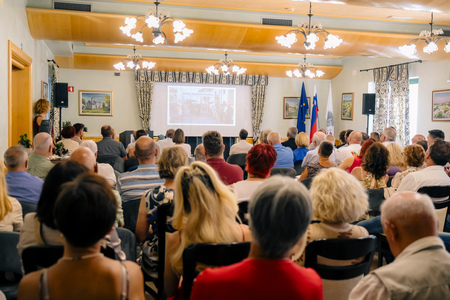 O-Divaca_Seja-koncert__7RV5125_BeGR8-Media_manjse