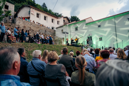 Otvorietv-Mitnice__7RV7257_BeGR8-Media_manjse