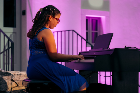 Otvorietv-Mitnice__7RV7300_BeGR8-Media_manjse