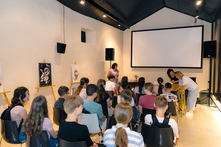Sprejem-Ucencev__7RV4658_BeGR8-Media_manjse