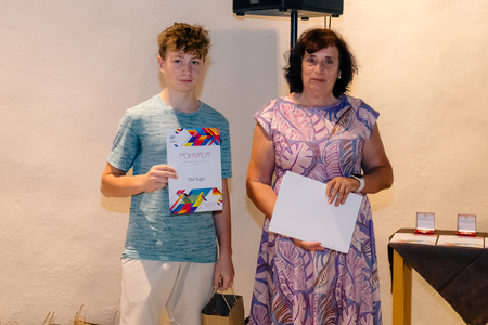 Sprejem-Ucencev__7RV4695_BeGR8-Media_manjse