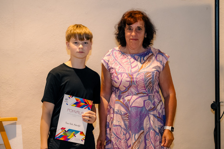 Sprejem-Ucencev__7RV4722_BeGR8-Media_manjse