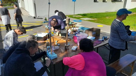 f2fee1e5-5292-4e88-98fd-448e0f664903