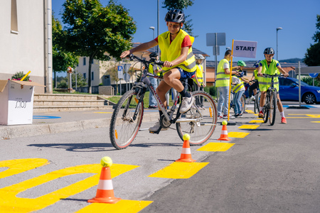 ETM_2025-09-18__7RV9068_BeGR8-Media_Manjse