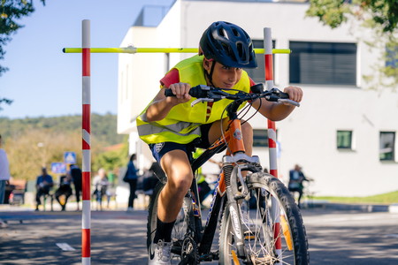 ETM_2025-09-18__7RV9110_BeGR8-Media_Manjse