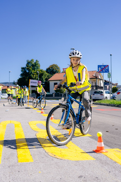 ETM_2025-09-18__7RV9122_BeGR8-Media_Manjse