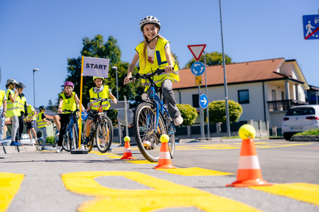 ETM_2025-09-18__7RV9133_BeGR8-Media_Manjse