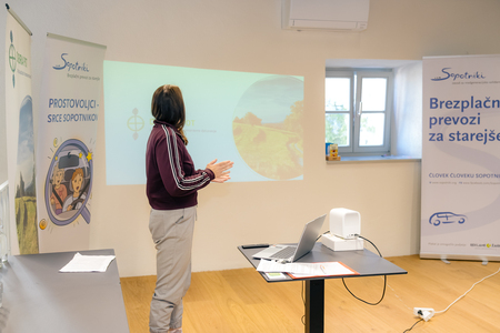 ETM_2025-09-18__7RV9000_BeGR8-Media_Manjse