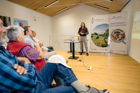 ETM_2025-09-18__7RV9008_BeGR8-Media_Manjse