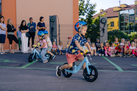 ETM_2025-09-18__7RV9482_BeGR8-Media_Manjse