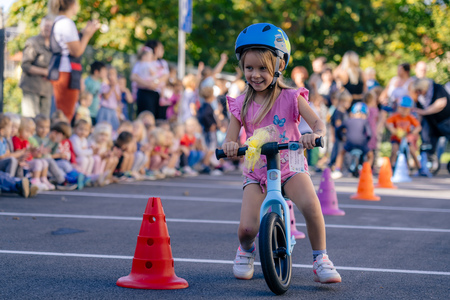 ETM_2025-09-18__7RV9505_BeGR8-Media_Manjse