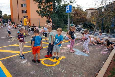 ETM-2025-09-22__7RV2107_BeGR8-Media_Manjse