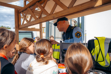 ETM-2025-09-22__7RV2203_BeGR8-Media_Manjse