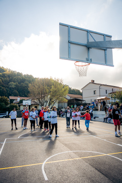 ETM-2025-09-27__7RV2403_BeGR8-Media_Manjse